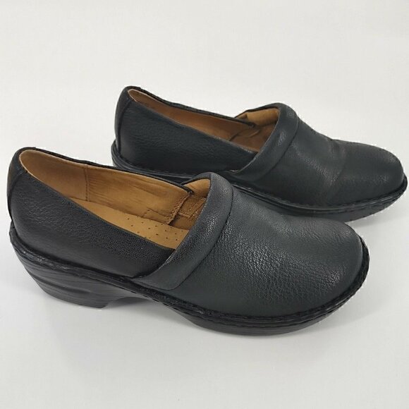 G.H. BASS & CO. Sheena Leather Closed Back Clogs - Picture 4 of 10